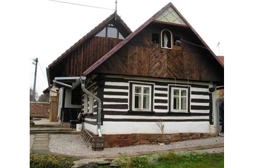 Czechy Chata Nová Paka, Zewnątrz